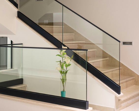 Steel Aluminium Stairs UAE Luxury Villa Installation