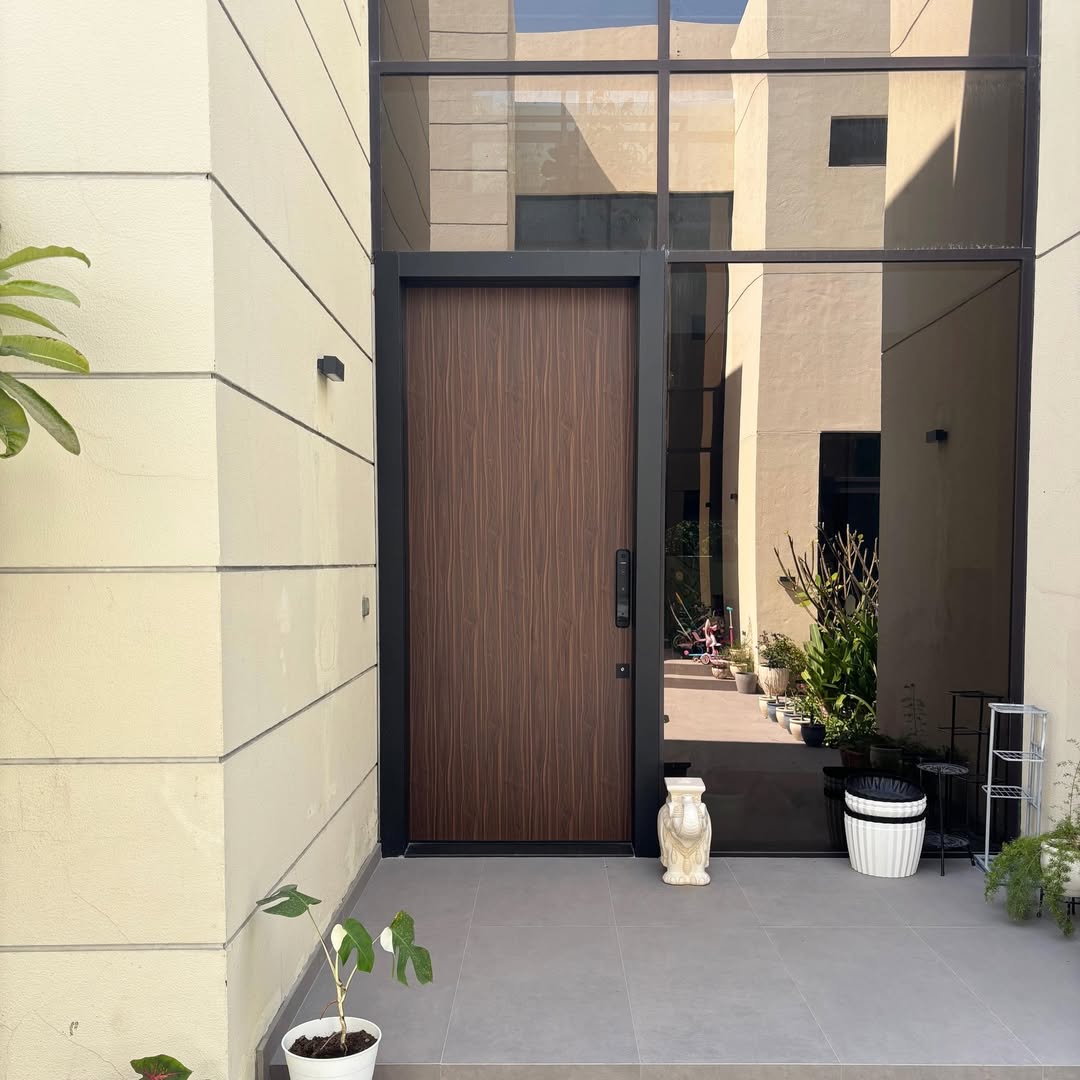 Commercial Sensor Doors UAE Mall Entrance System