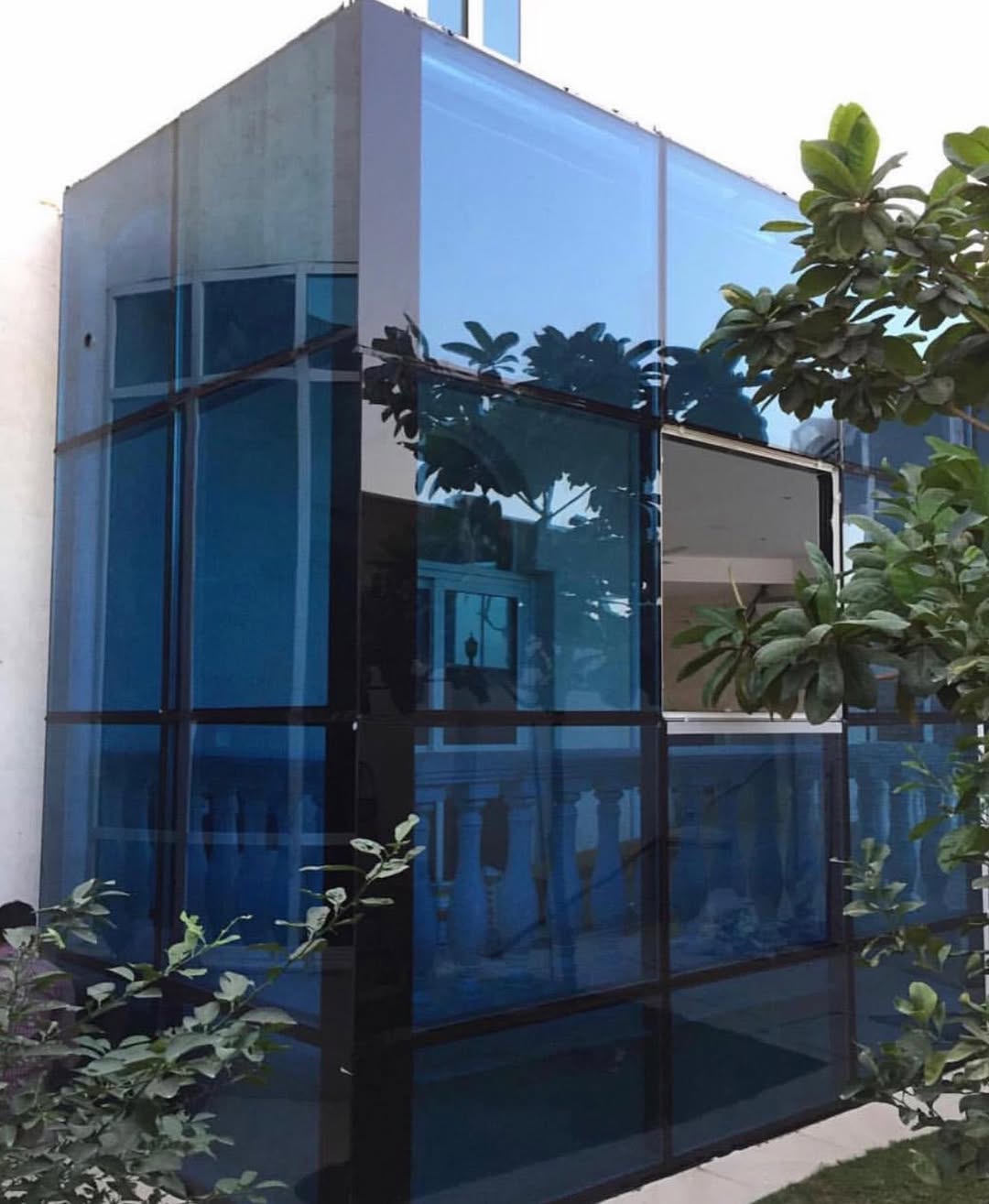 Curtain Wall Glass Facade Dubai Modern Building